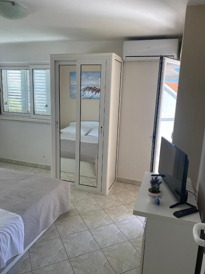 Apartmani Leona Bibinje Exterior foto